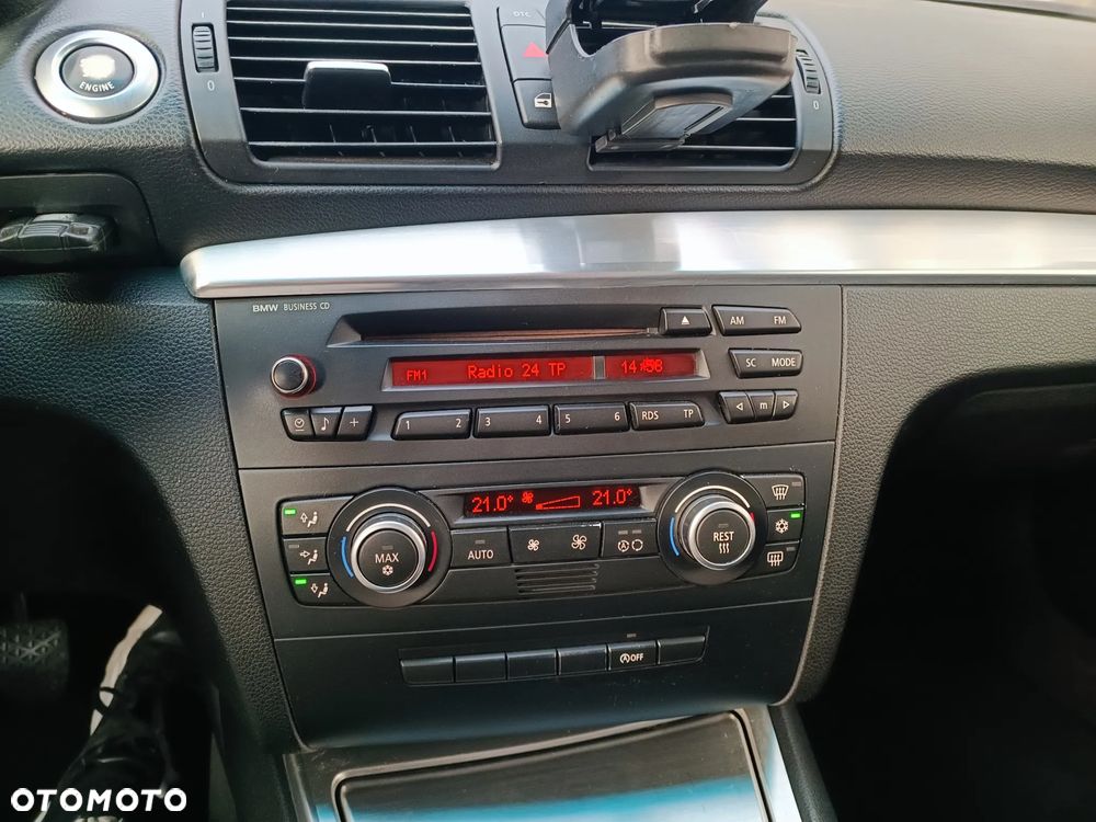 BMW Seria 1 118d DPF Edition Lifestyle - 17