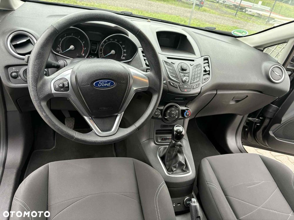 Ford Fiesta - 7