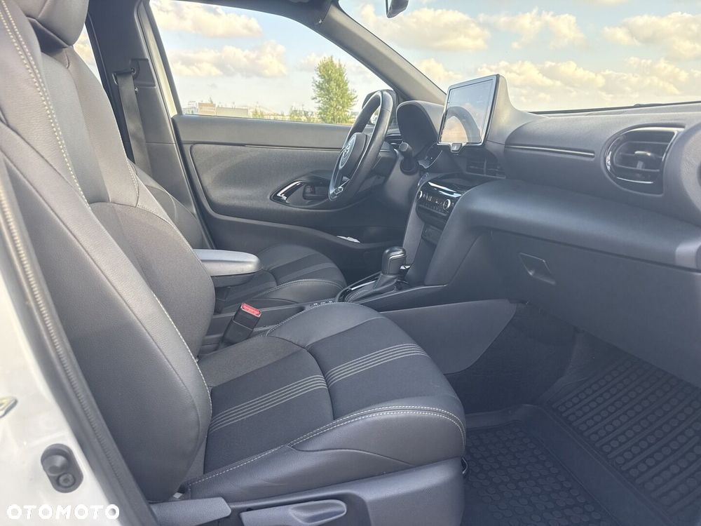 Toyota Yaris Cross Hybrid 1.5 Adventure - 10