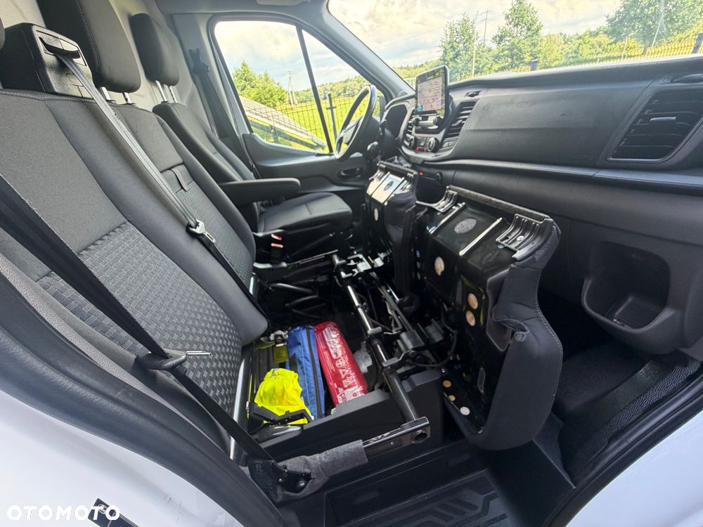 Ford Transit - 21
