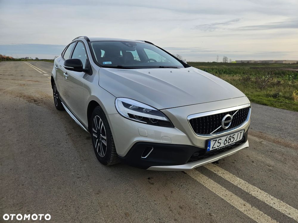 Volvo V40 T3 Drive-E Momentum - 5