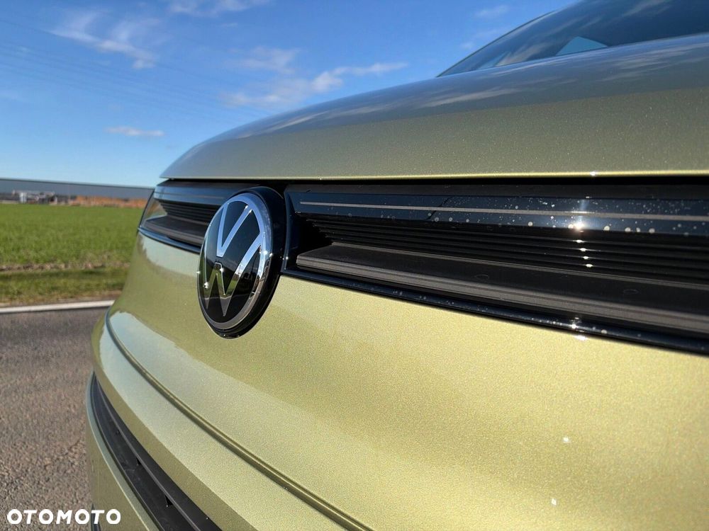 Volkswagen multivan - 26
