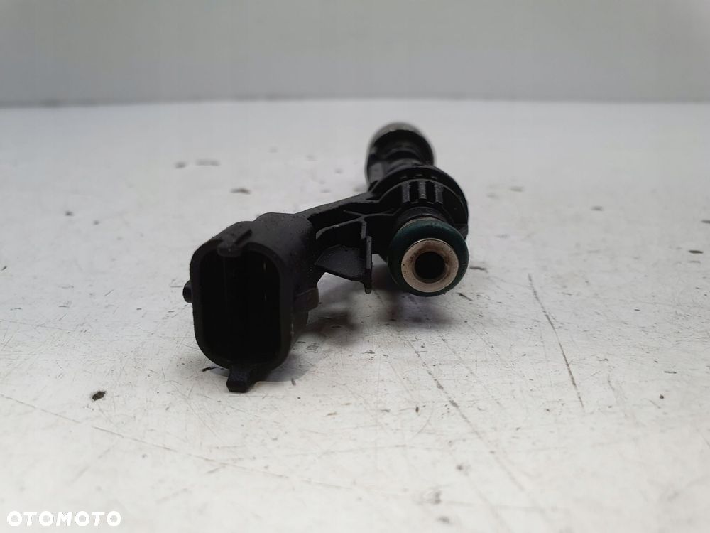WTRYSKIWACZ Volvo S60 II V60 1.6 T3 _ wtrysk BM5G-9F593-BA - 5