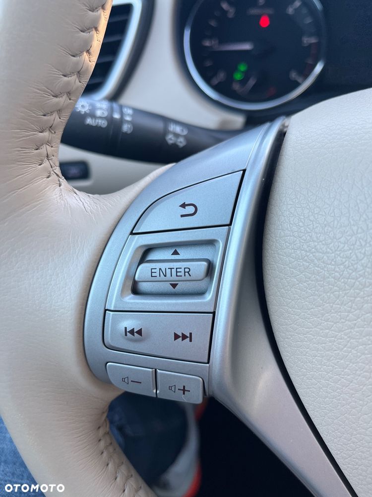 Nissan X-Trail 1.6 DCi Tekna Xtronic 2WD - 27