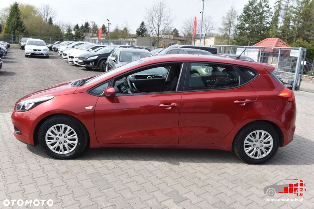 Kia Ceed - 7
