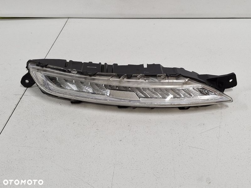 CITROEN C4 PICASSO II 2 ŚWIATŁO LAMPA DRL DO JAZDY DZIENNEJ PRAWY PRZÓD LED 9676036480 - 1