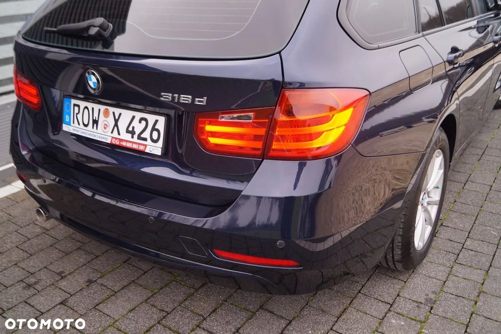 BMW Seria 3 318d DPF Edition Exclusive - 7