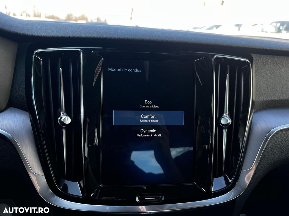 Volvo S60 T4 Geartronic Momentum - 17