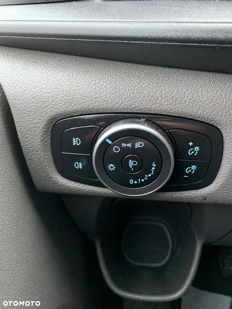 Ford Transit Custom - 23