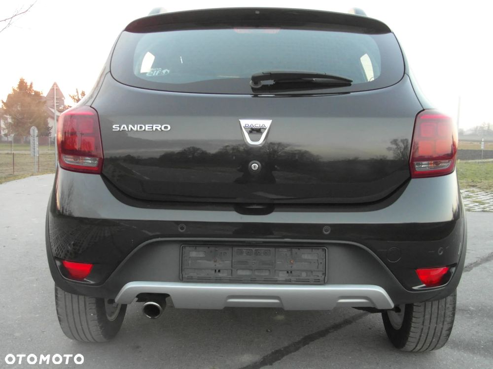 Dacia Sandero Stepway TCe 90 Easy-R S&S Celebration - 6