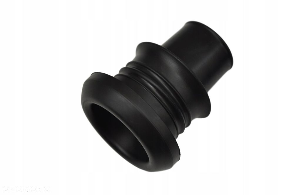 VOLVO V70 krociec rury wlewu paliwa do zbiornika - 3