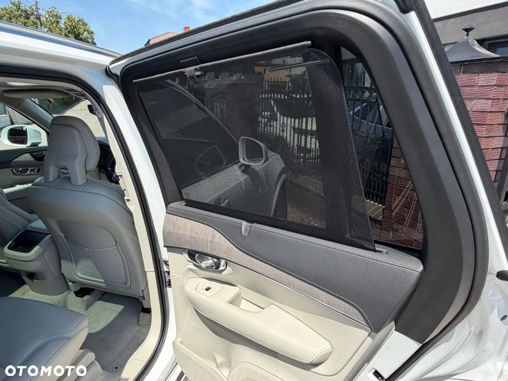 Volvo XC 90 D5 AWD Inscription - 32