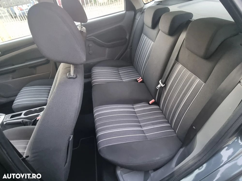 Ford Focus 1.6 TDCi Titanium - 7