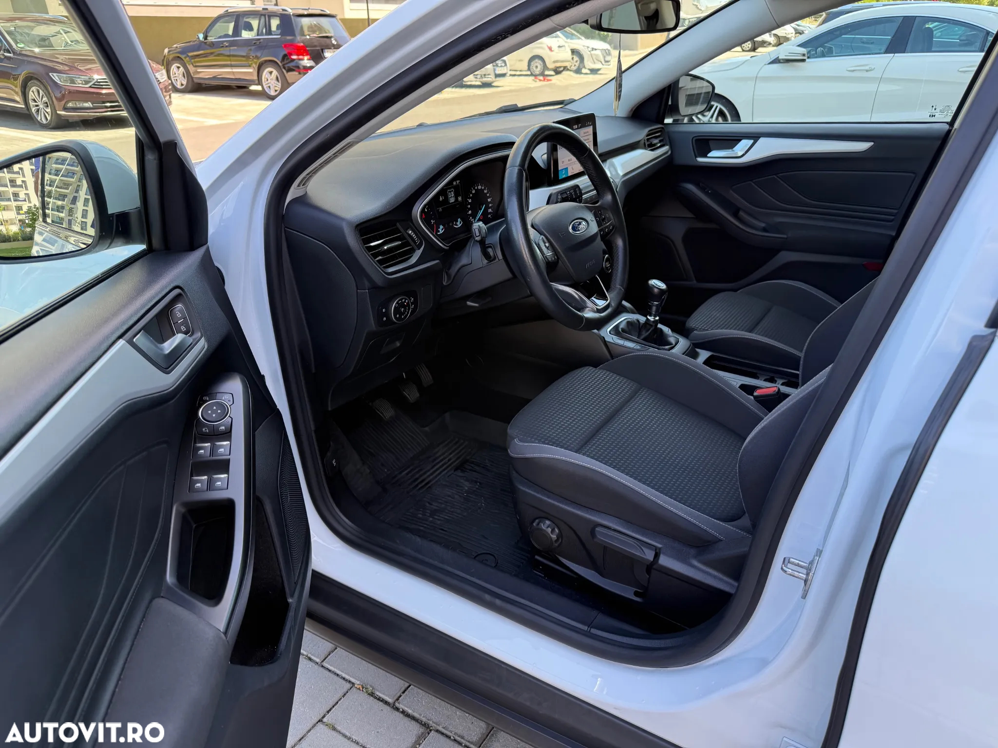 Ford Focus 1.5 EcoBlue Active Business - 9