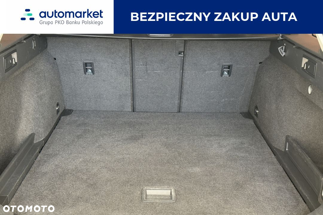 Volkswagen Passat 2.0 TDI Business DSG - 9