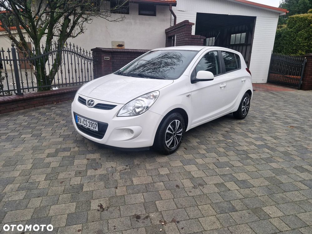 Hyundai i20 1.2 UEFA EURO 2012 Edition - 5