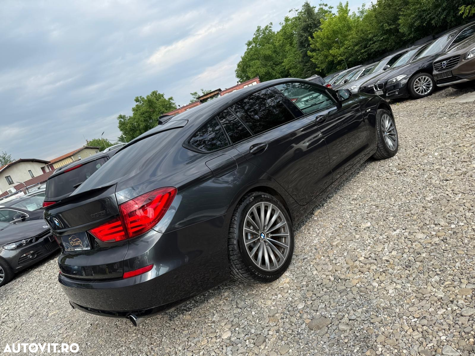 BMW Seria 5 535i Sport-Aut. - 39