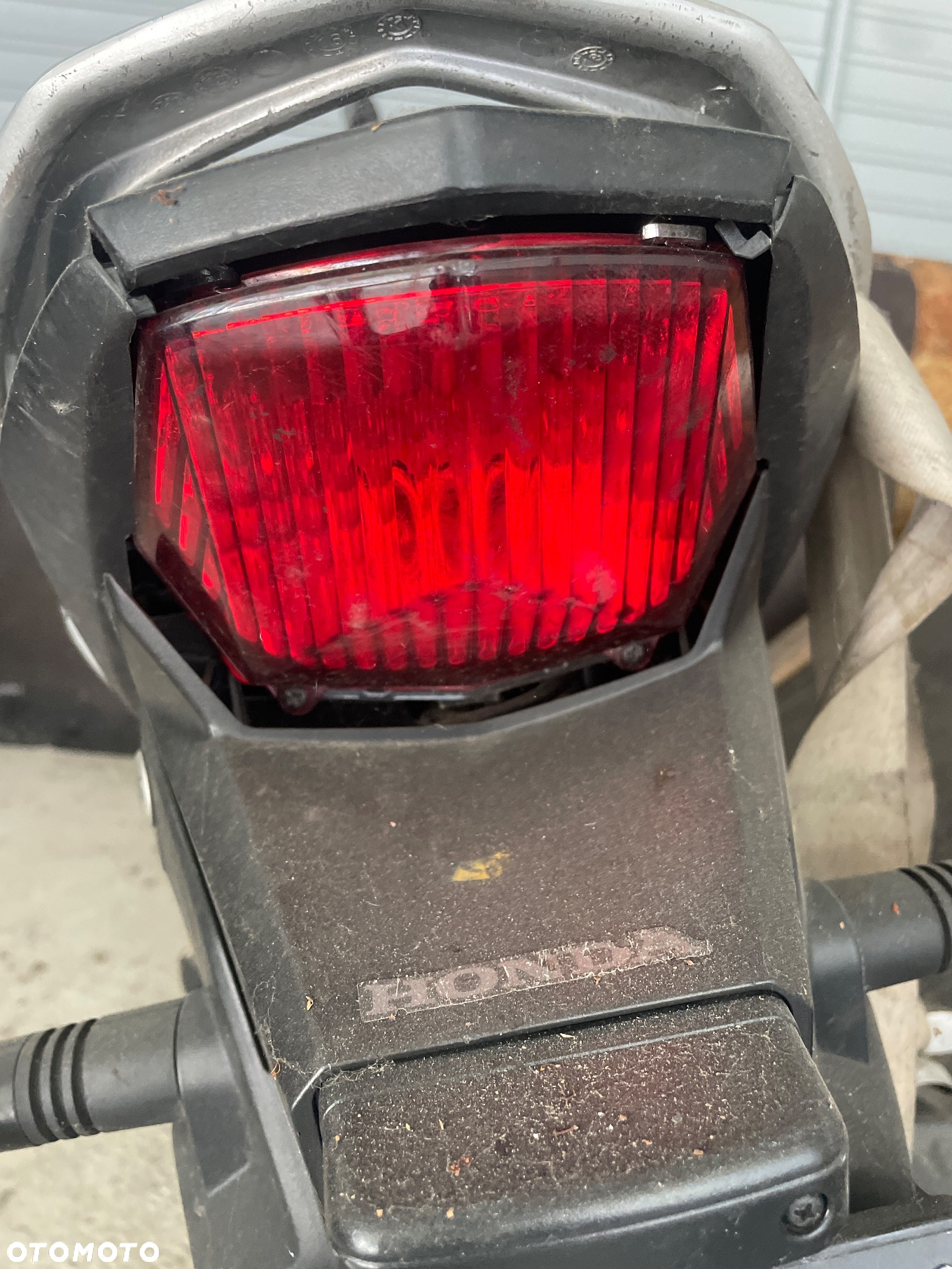 Lampa przód i tył Honda CB125F - 2