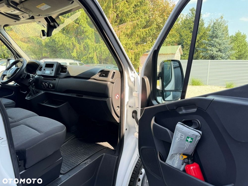 Renault Master - 9