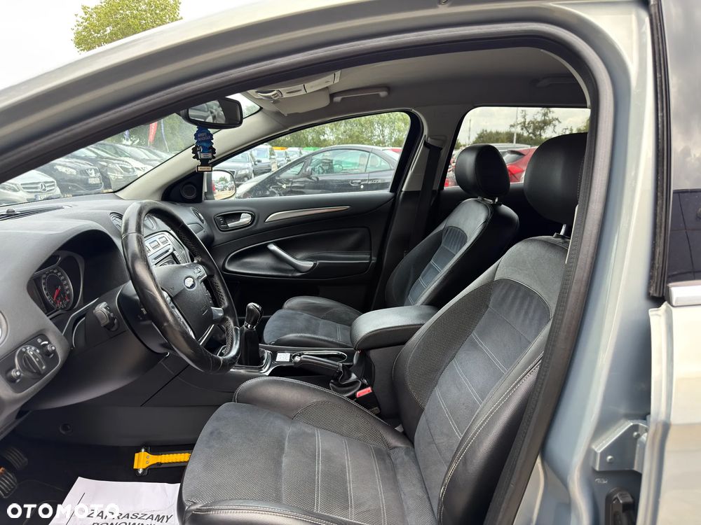 Ford Mondeo 2.0 Champions Edition - 23