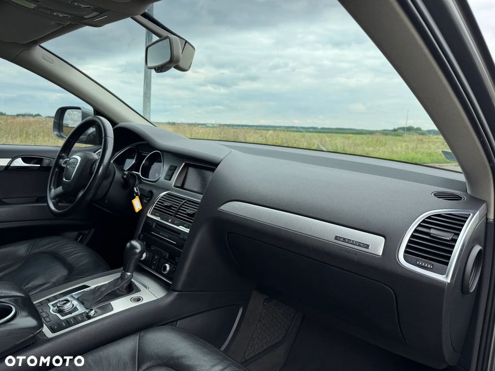 Audi Q7 3.0 TDI Quattro Tiptronic - 12