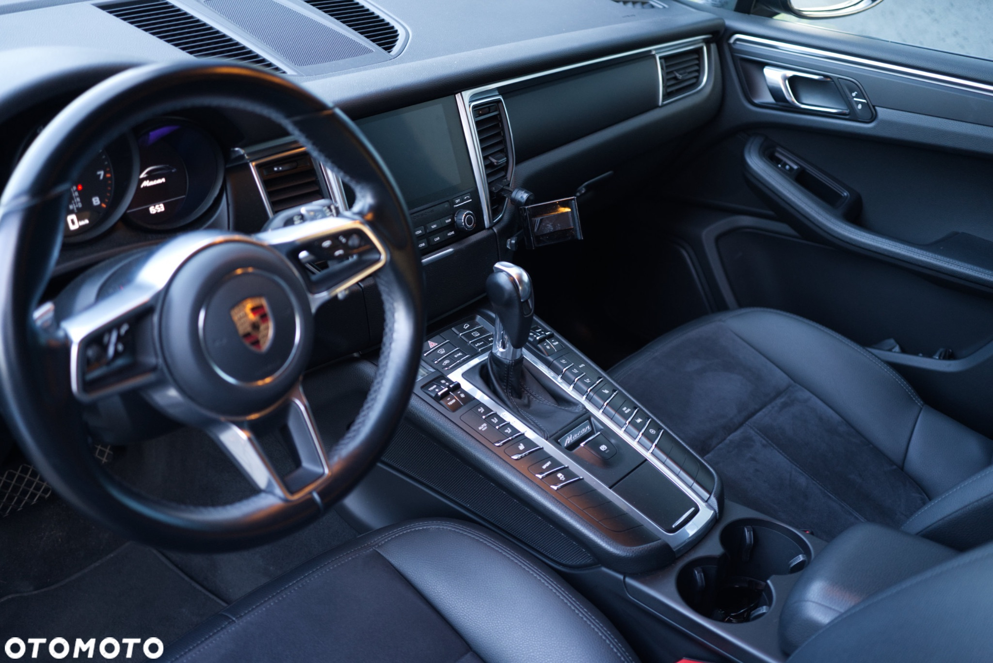 Porsche Macan Standard - 11