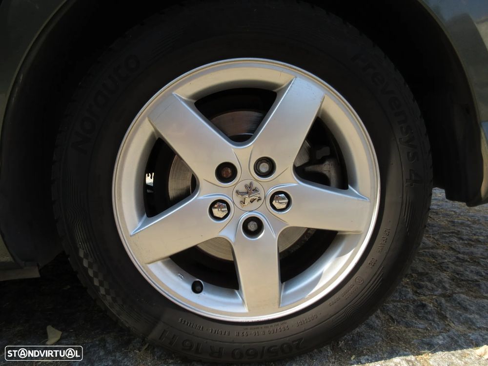 Peugeot 407 SW 1.6 HDi Executive - 9