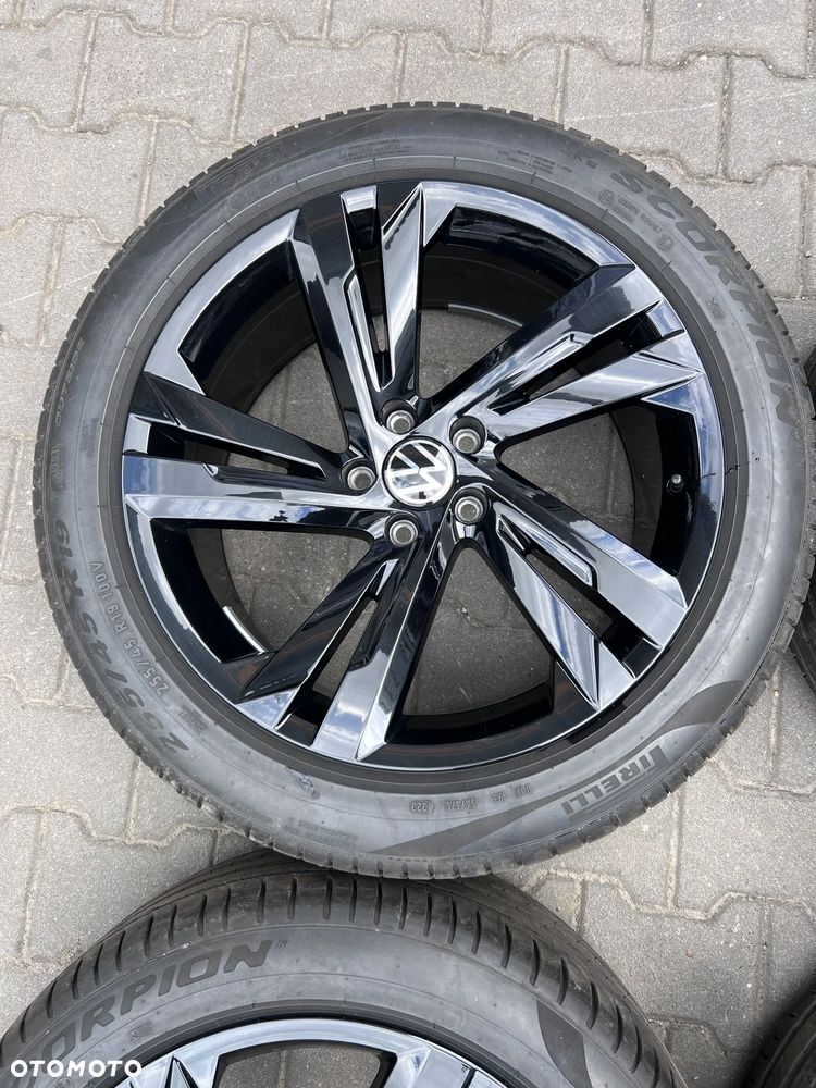 Koła Letnie VW Tiguan R-Line 19'' Black Edytion - 5