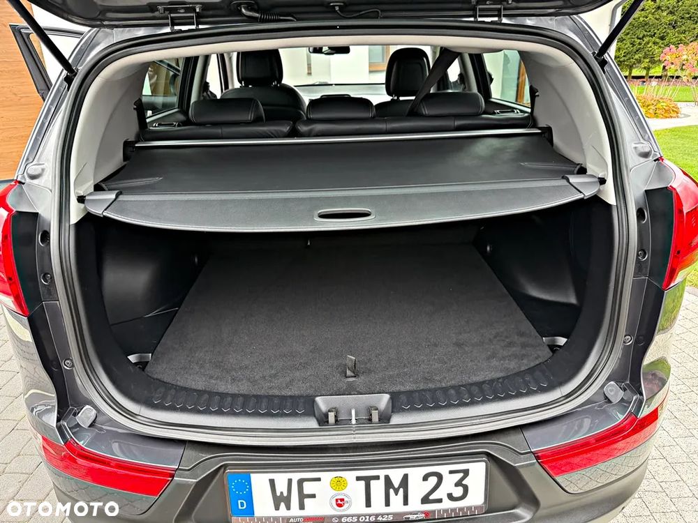 Kia Sportage 2.0 CRDI 4WD Automatik Spirit - 27