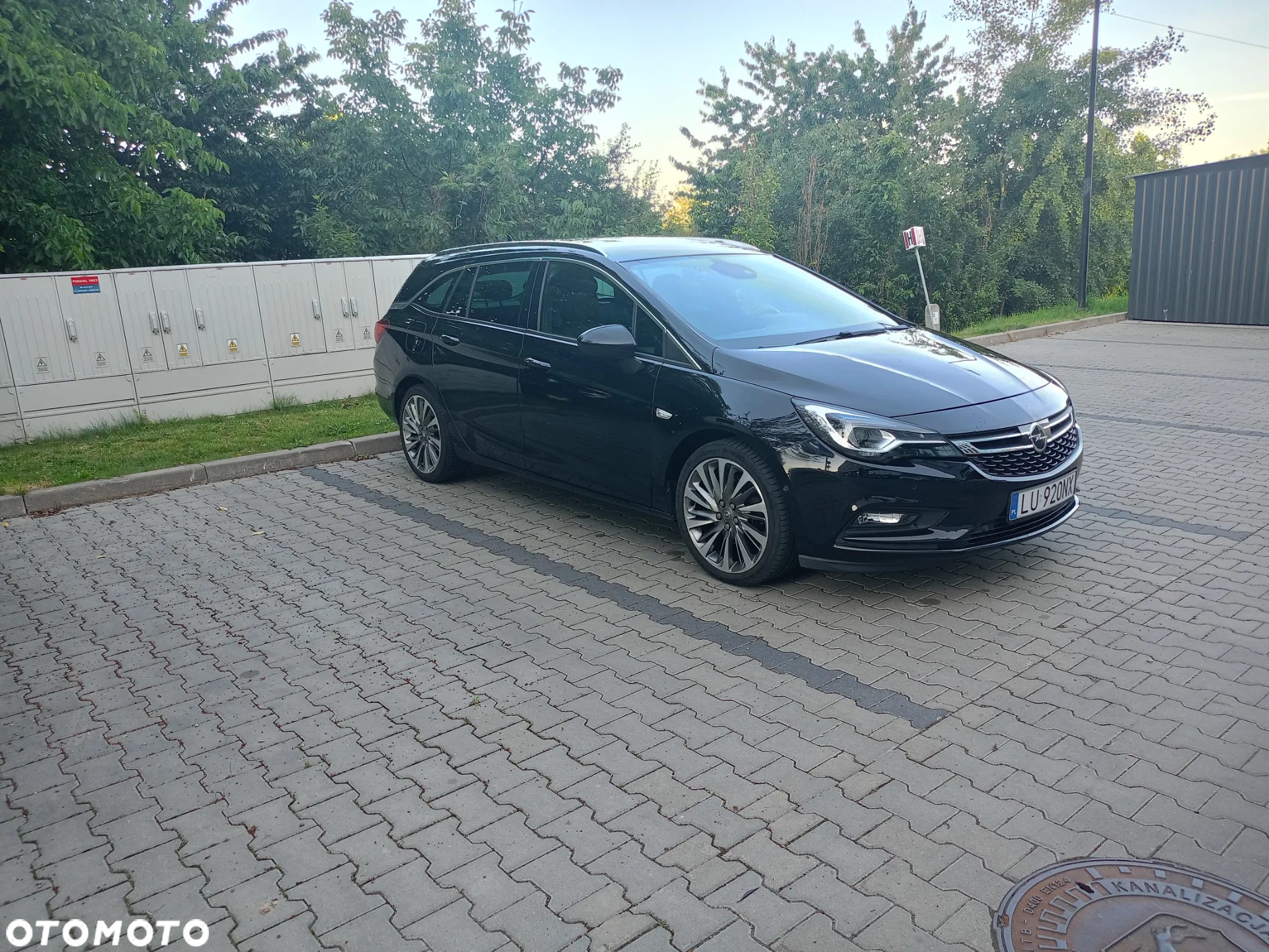 Opel Astra V 1.6 T GPF Elite S&S - 10