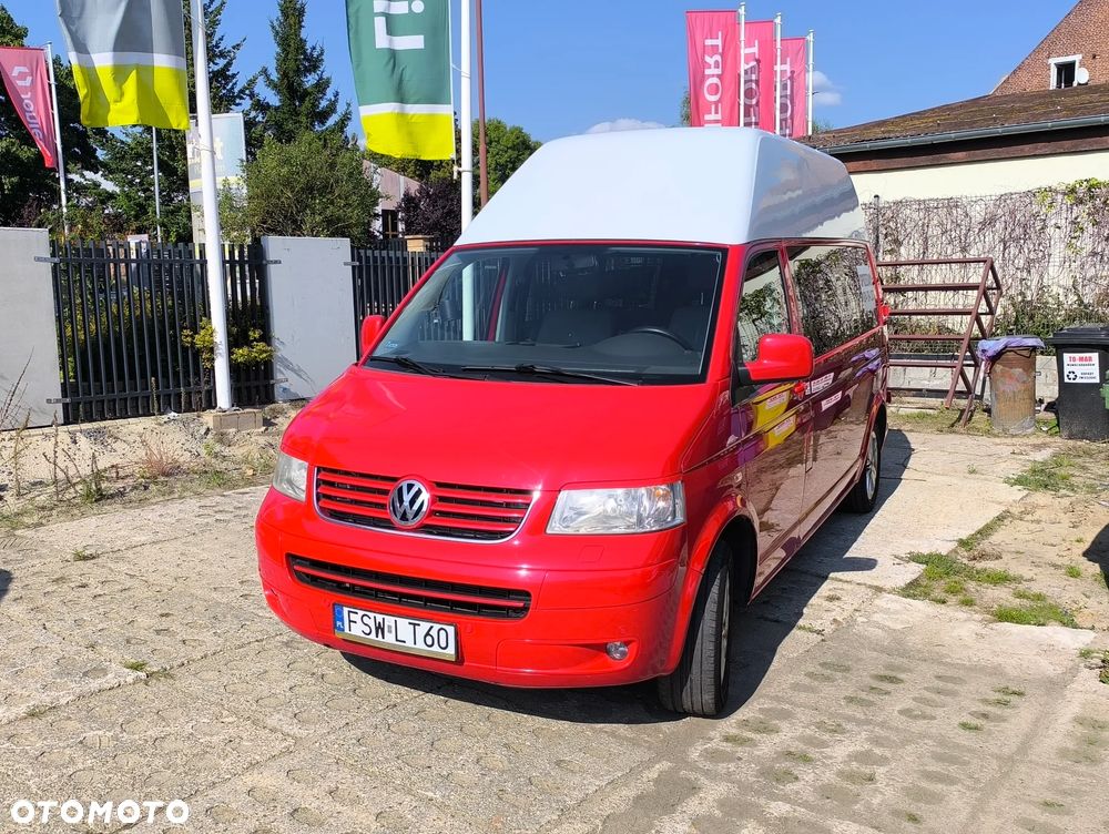 Volkswagen Transporter - 1