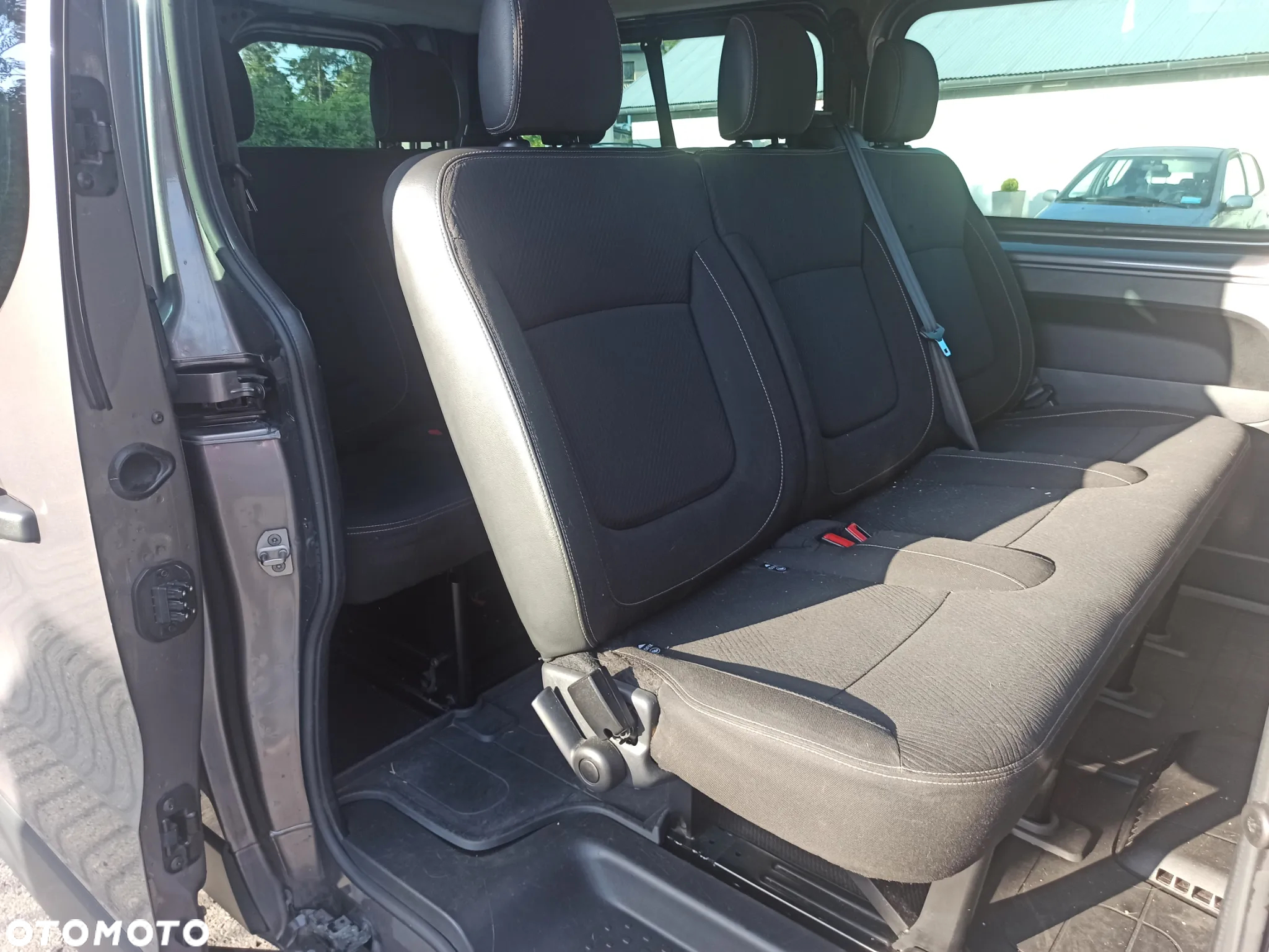 Renault Trafic Grand SpaceClass 2.0 dCi - 14