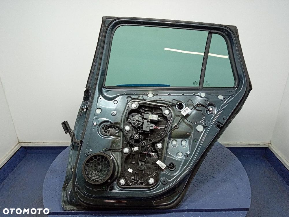SKODA OCTAVIA IV KOMBI DRZWI TYŁ PRAWE TYLNE LF7Y - 10