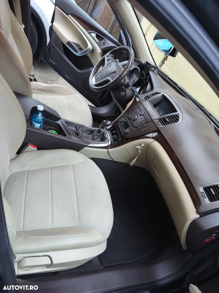 Opel Insignia 1.8 VVA - 13