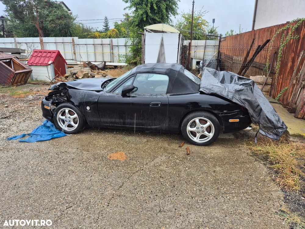 Mazda Mx-5 2004 photo 5
