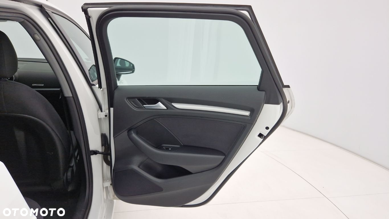 Audi A3 1.5 TFSI S tronic - 22