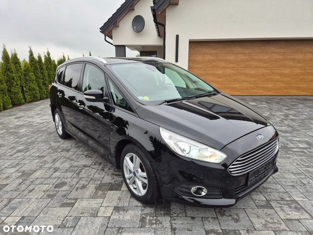 Ford S-Max 2.0 EcoBlue Titanium - 4
