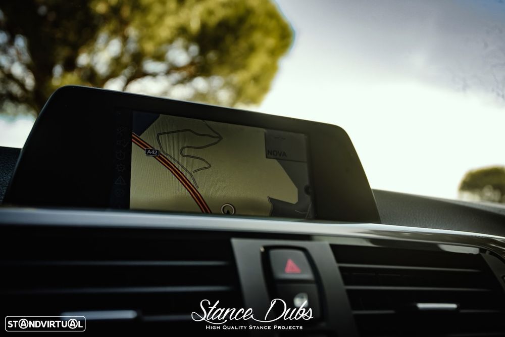 BMW 320 d DPF Edition Sport - 15