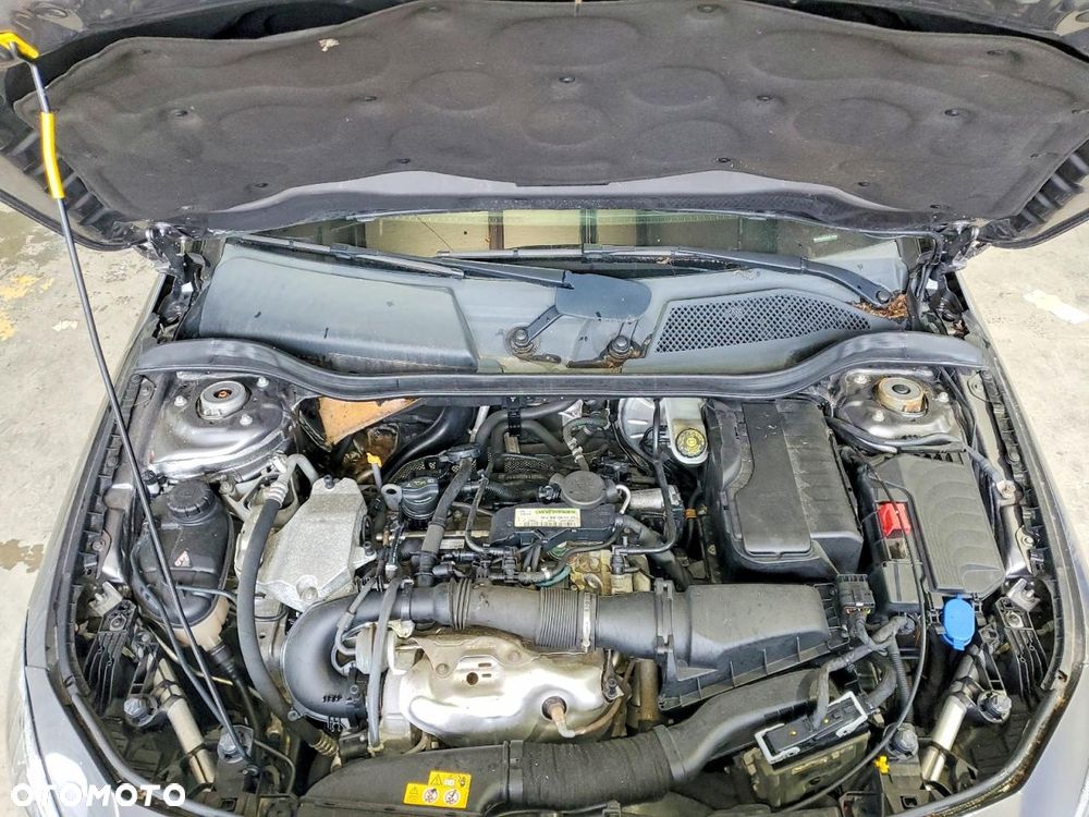 Mercedes-Benz CLA - 10