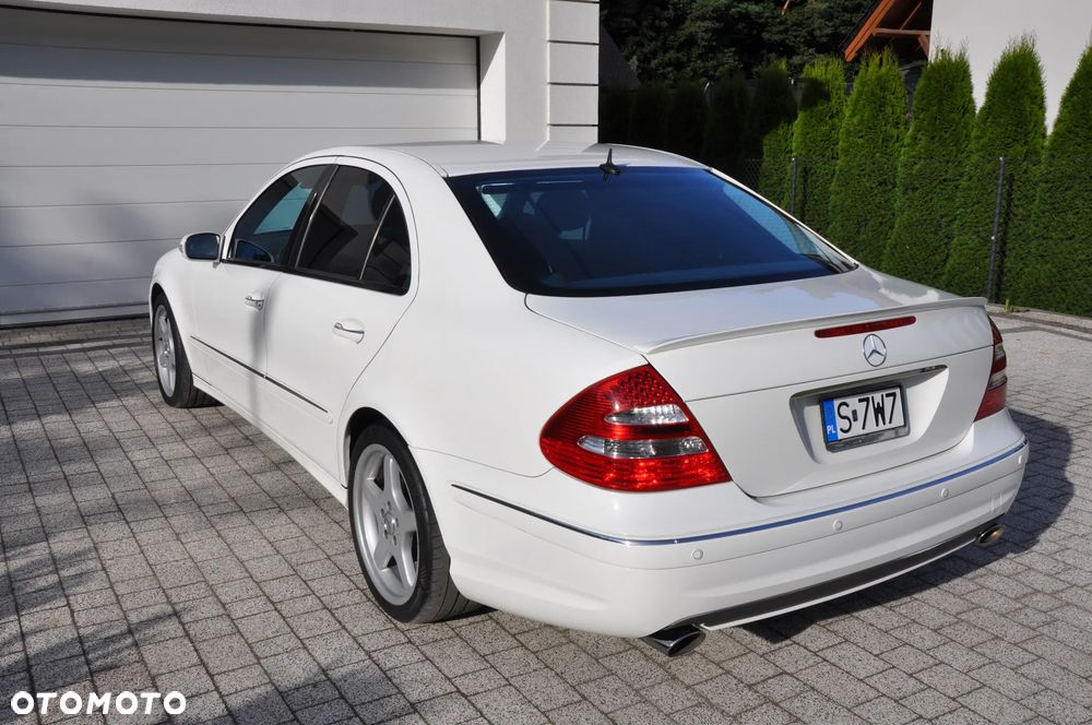 Mercedes-Benz Klasa E 500 Avantgarde - 4