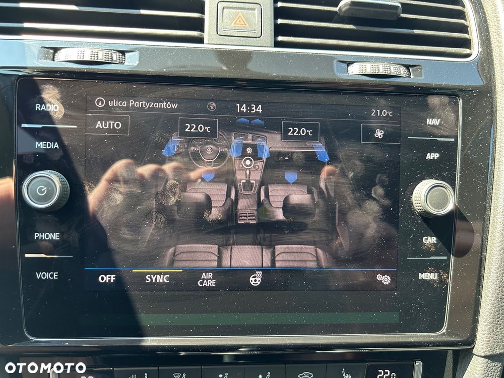 Volkswagen Golf Variant 2.0 TDI DSG Join - 33