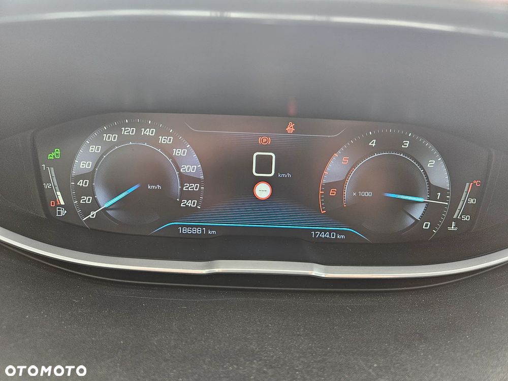 Peugeot 3008 1.6 BlueHDi Allure S&S - 8