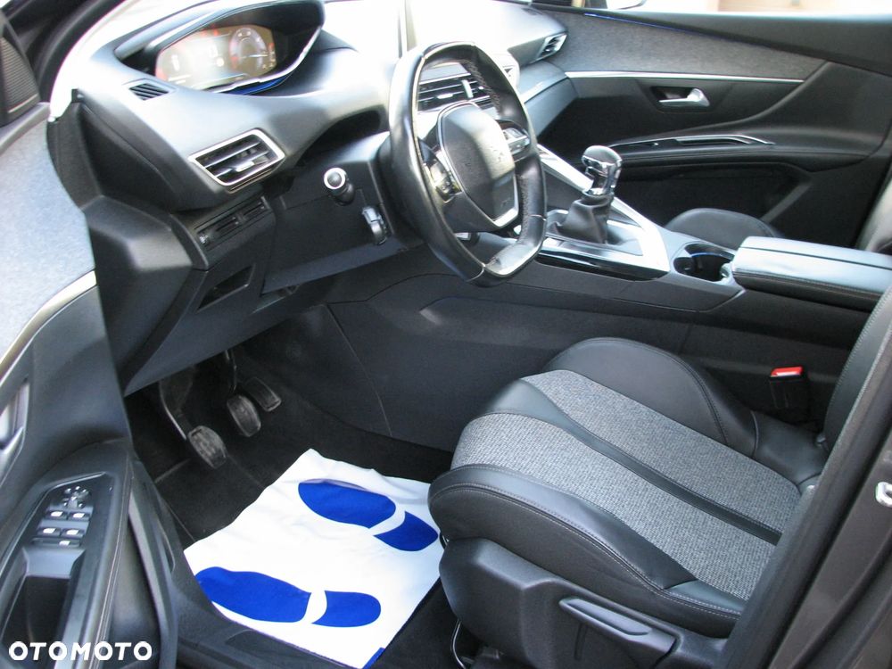 Peugeot 5008 BlueHDI 130 Allure Business-Paket - 13
