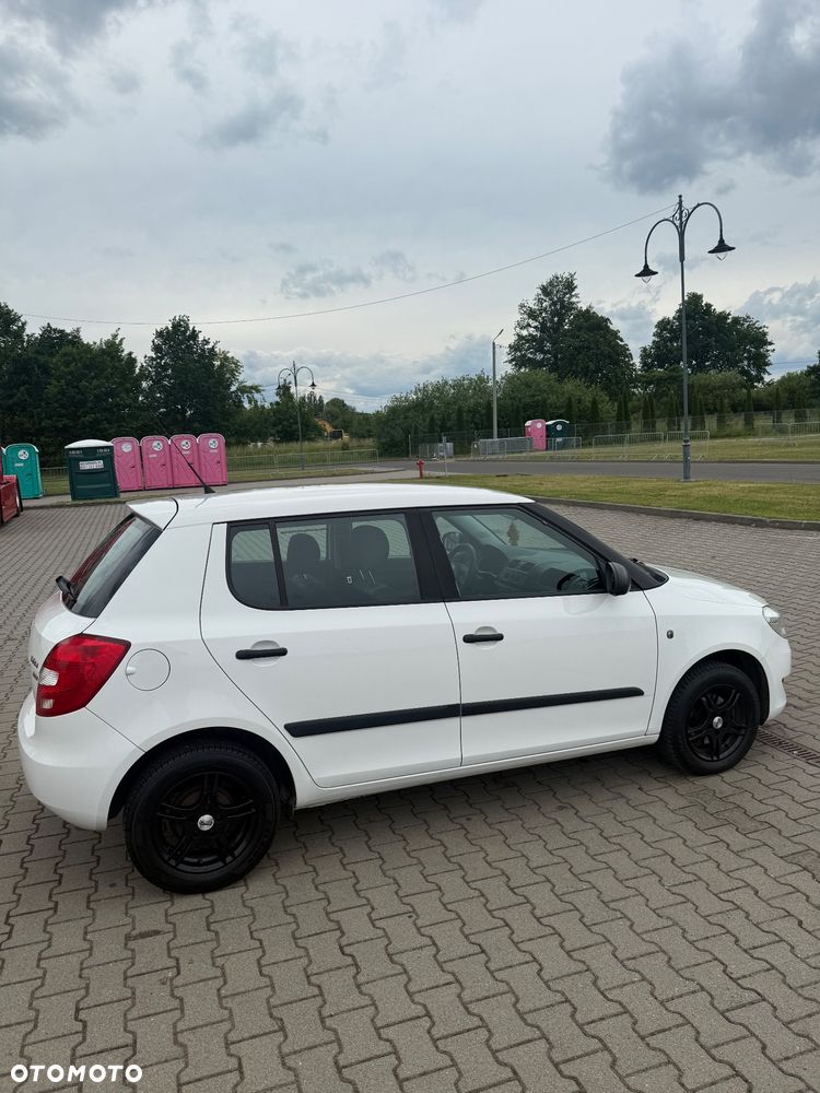 Skoda Fabia 1.2 HTP - 5
