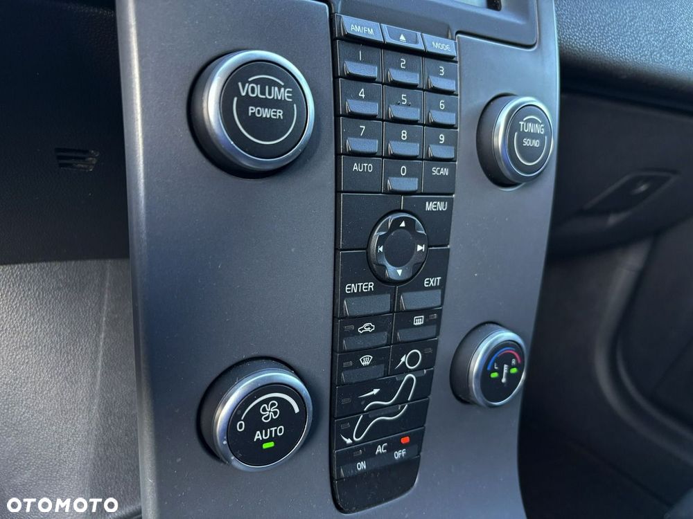 Volvo V50 - 18