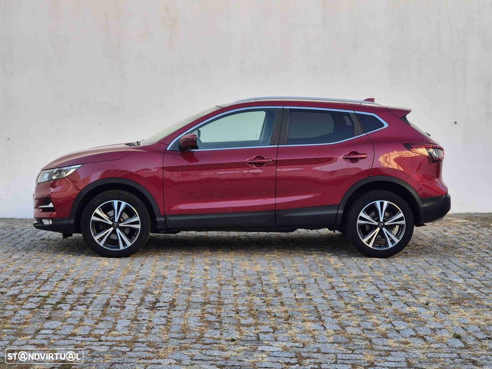 Nissan Qashqai 1.5 dCi N-Connecta J18 - 9