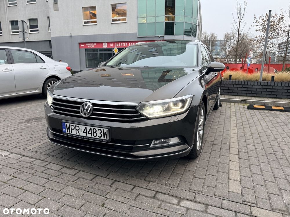 Volkswagen Passat 1.6 TDI SCR DSG Business - 21