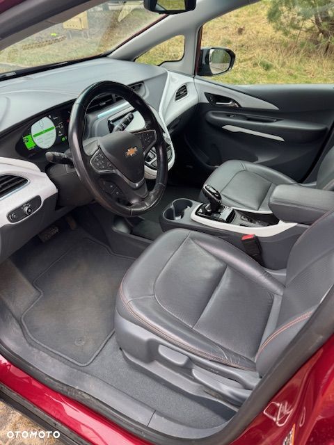 Chevrolet Bolt - 11