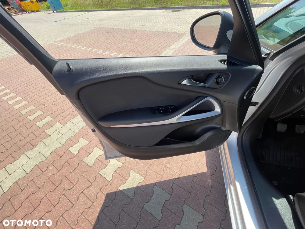 Opel Zafira Tourer 1.4 Turbo Business Edition - 22