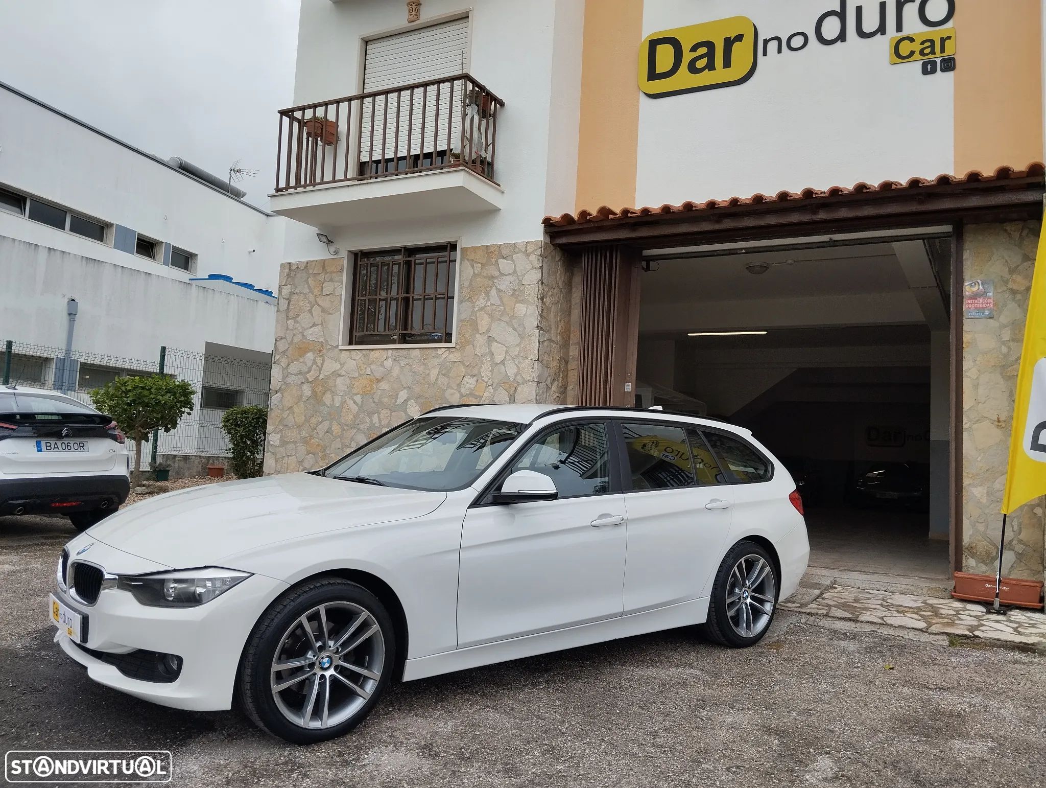 BMW 318 d Touring Line Sport - 1